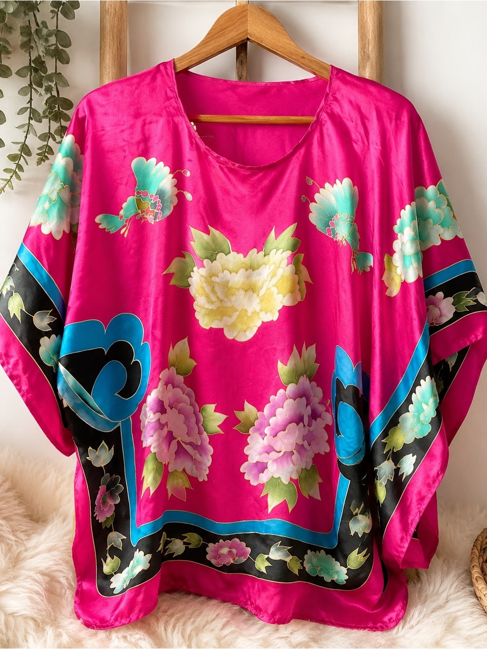 Vintage Inspired Pink Floral Satin Kimono Blouse One Size Boho Lounge Top